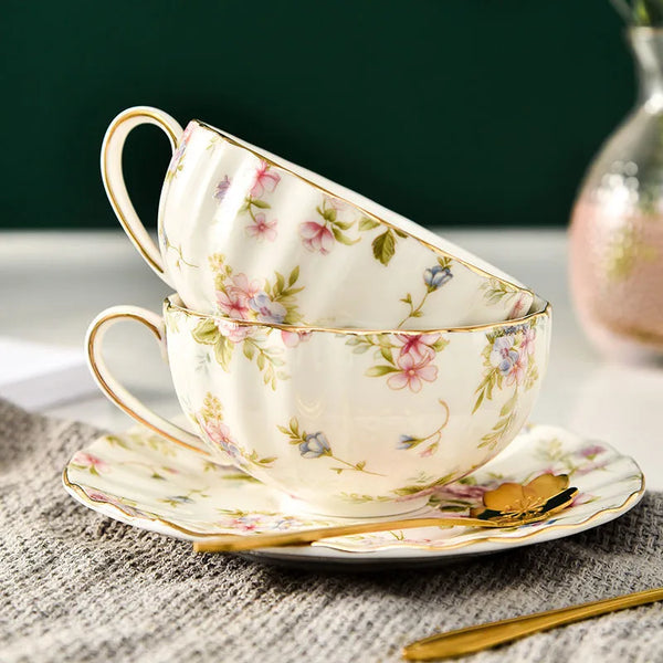 Ivory Bone China Teacup and Saucer - The Traveling Teapot