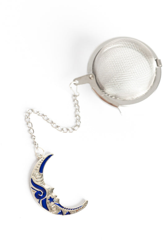 Crescent Moon Tea Infuser - The Traveling Teapot