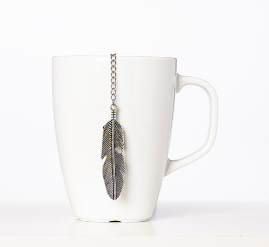 Feather Tea Infuser - The Traveling Teapot